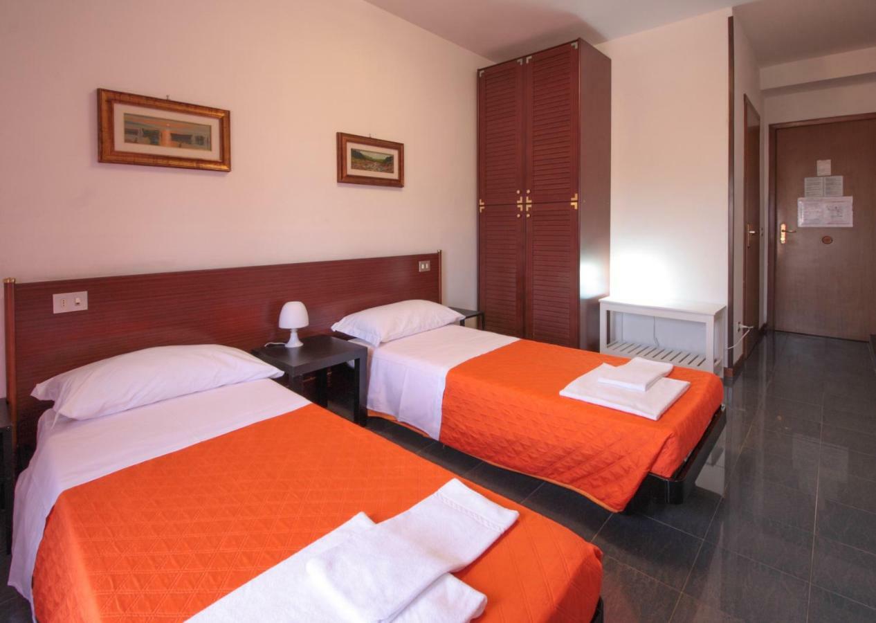 Hotel Rose&Crown Correggio Zewnętrze zdjęcie