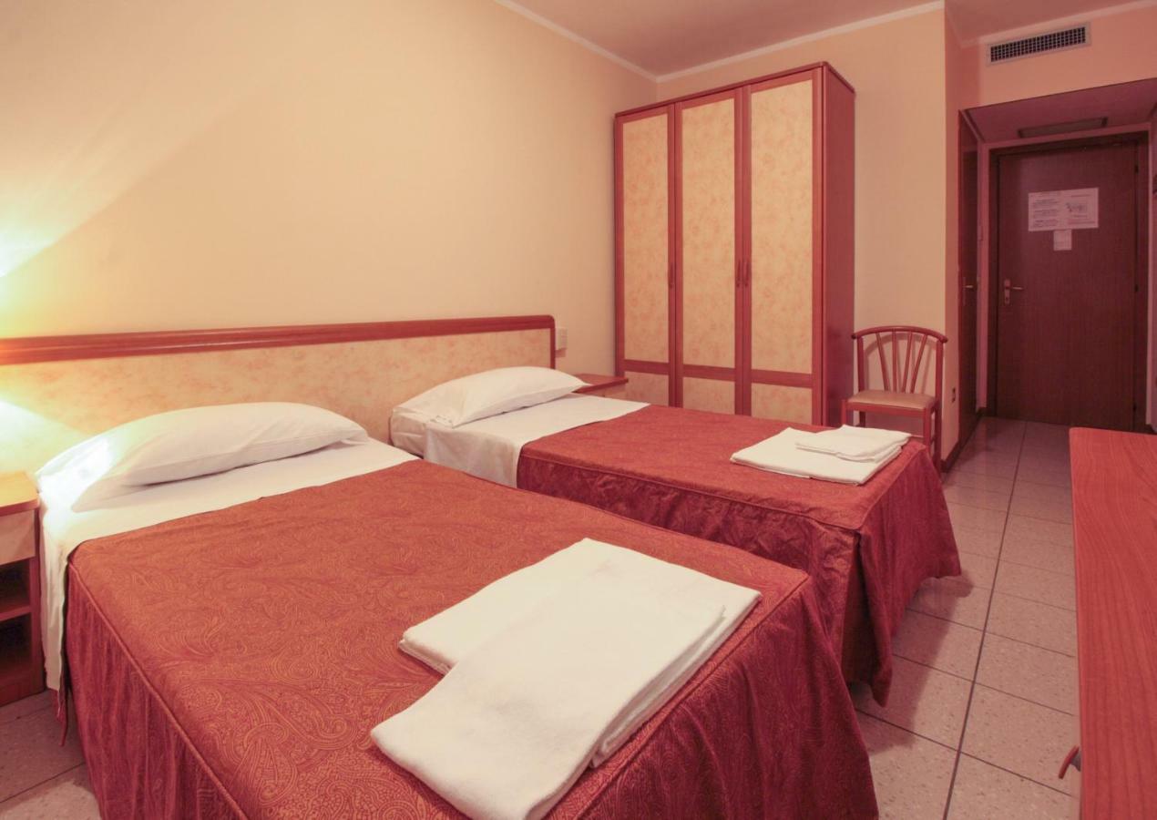 Hotel Rose&Crown Correggio Zewnętrze zdjęcie